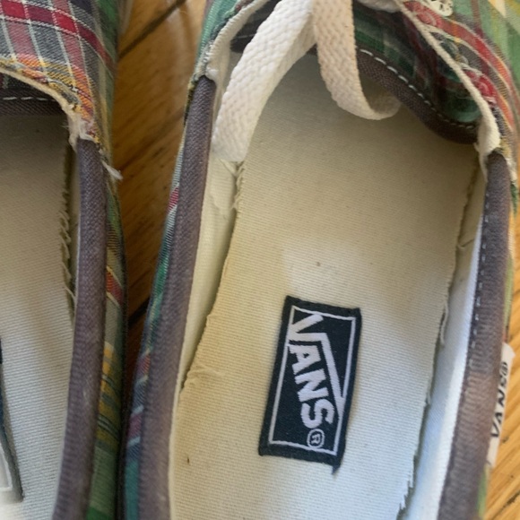 Vans! - Picture 2 of 9